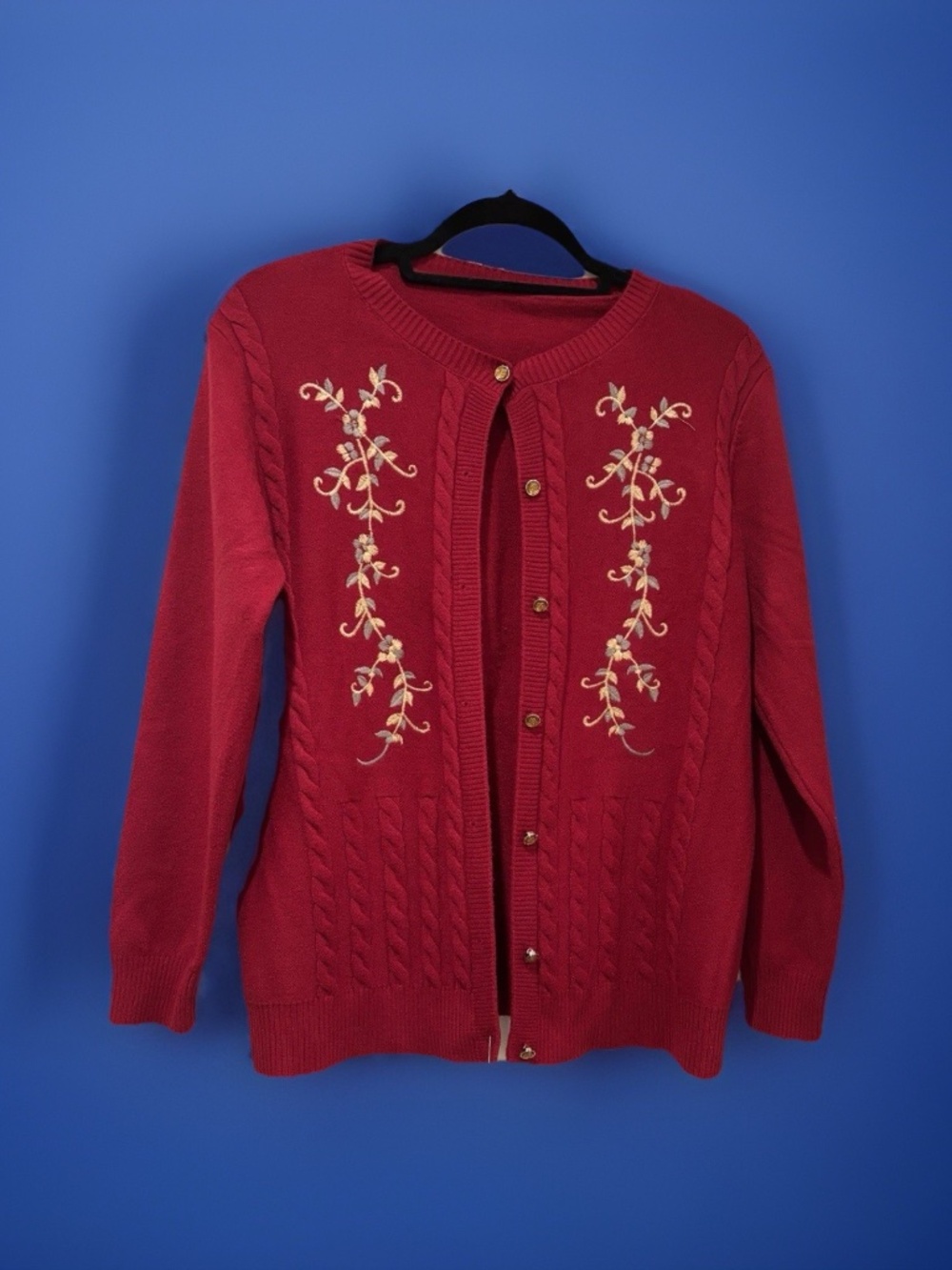 Vintage Red Grandma Sweater w Floral Vine Embroidery & Gold Buttons Sz M
